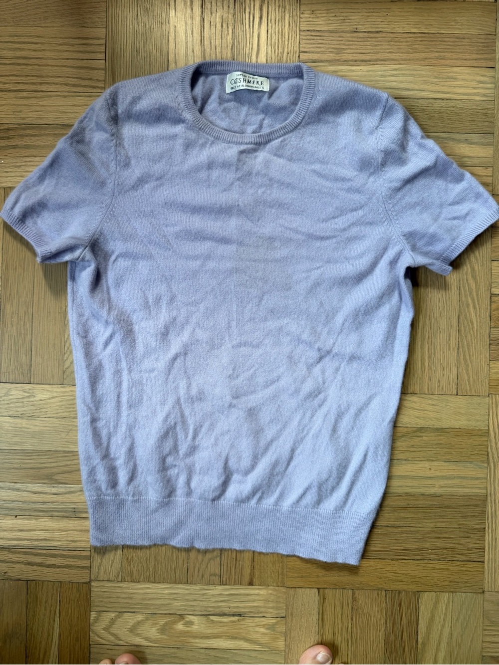 Bloomingdale’s 100% Cashmere Crew Neck Sweater.